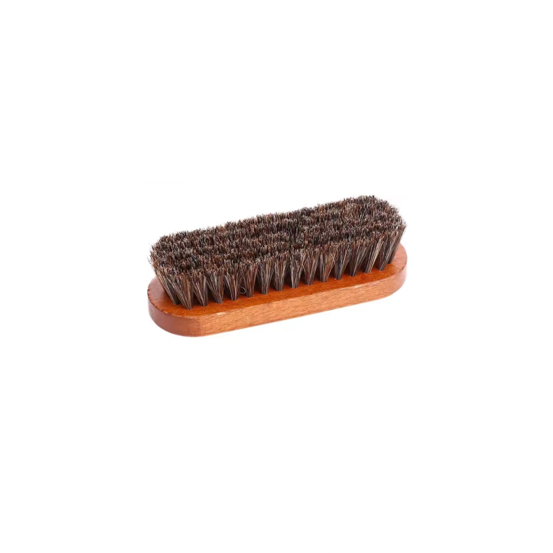 Brosse pour le cuir